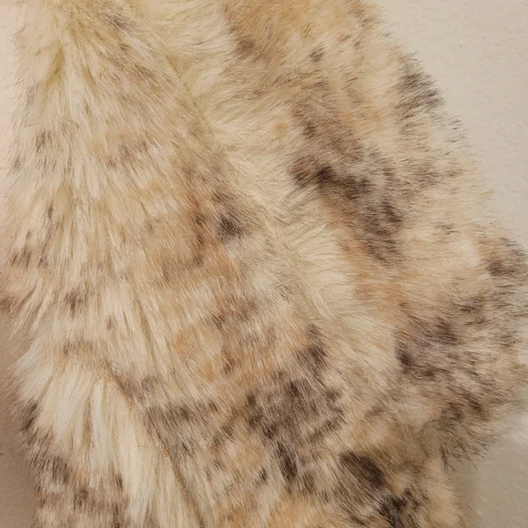 bebe Cream Faux Fur Trim Jacket - Picture 7 of 7